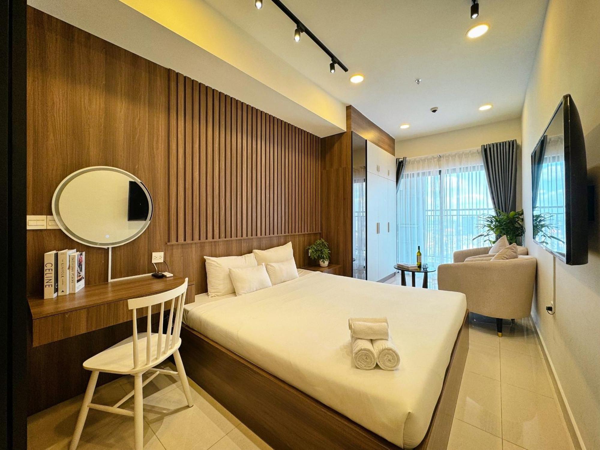 Yu Stay Lux And Cozy 2Bedrs In Soho Residence Near Bui Vien Walking Street Bandar Ho Chi Minh Luaran gambar