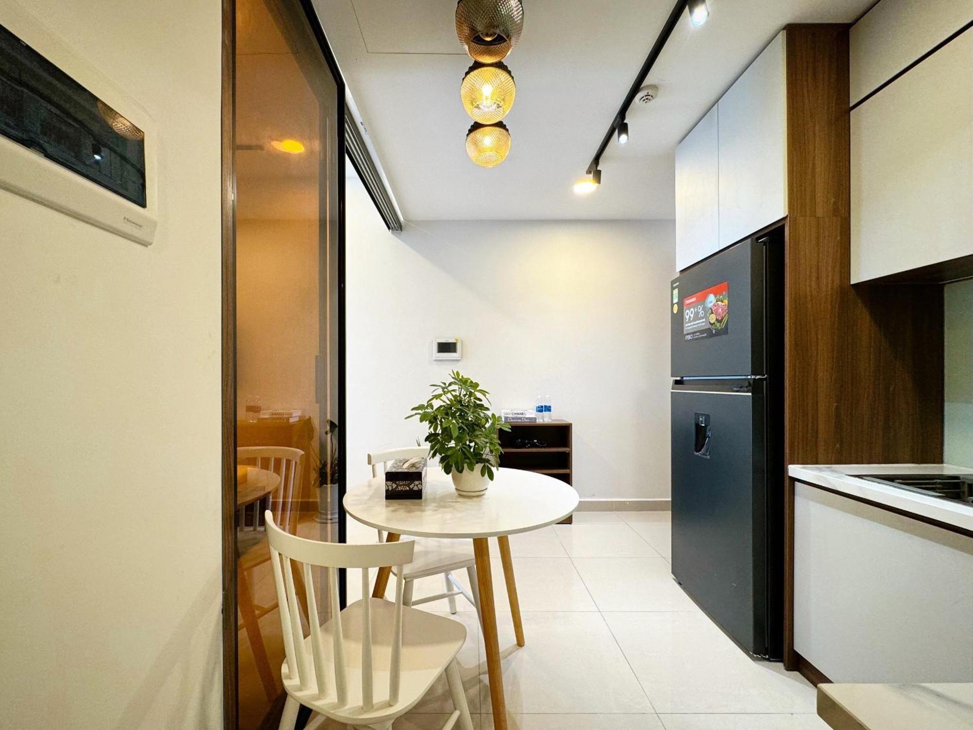 Yu Stay Lux And Cozy 2Bedrs In Soho Residence Near Bui Vien Walking Street Bandar Ho Chi Minh Luaran gambar