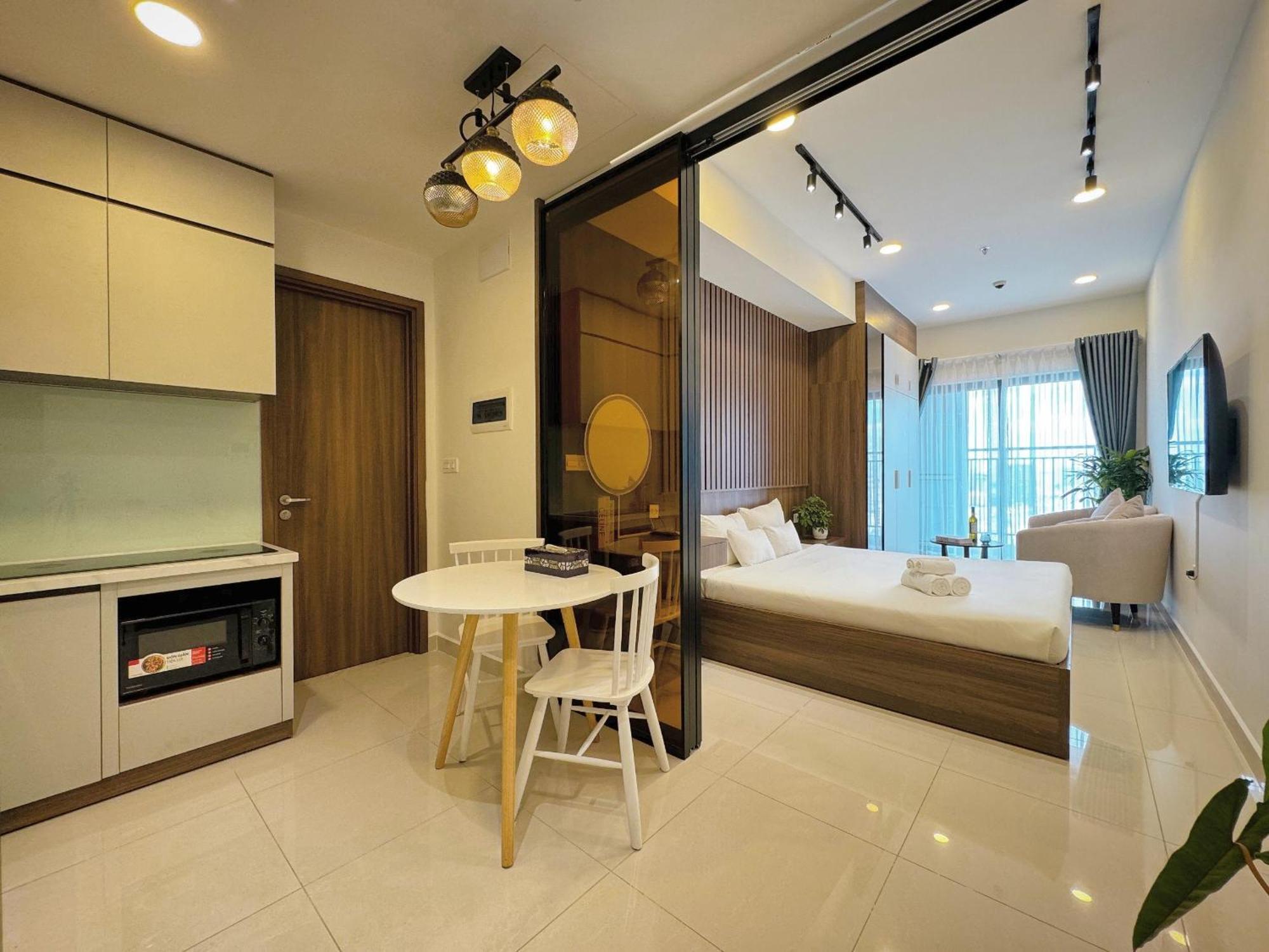 Yu Stay Lux And Cozy 2Bedrs In Soho Residence Near Bui Vien Walking Street Bandar Ho Chi Minh Luaran gambar